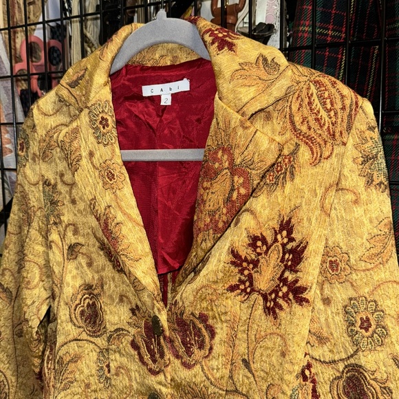 Cabi Tapestry Floral Print Fall 3 Button Blazer - Picture 3 of 6